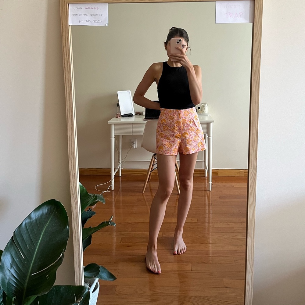 Zara Linen Floral High Waisted Shorts PERFECT CONDITION